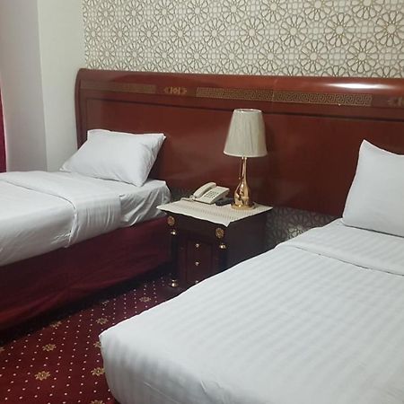 Karam Taibah Almasi Hotel Medina Kültér fotó
