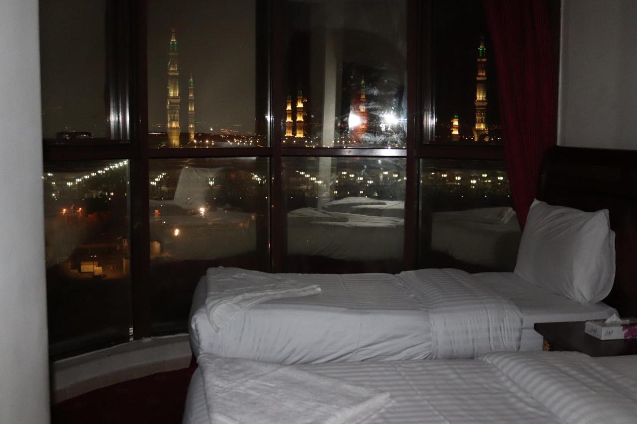 Karam Taibah Almasi Hotel Medina Kültér fotó